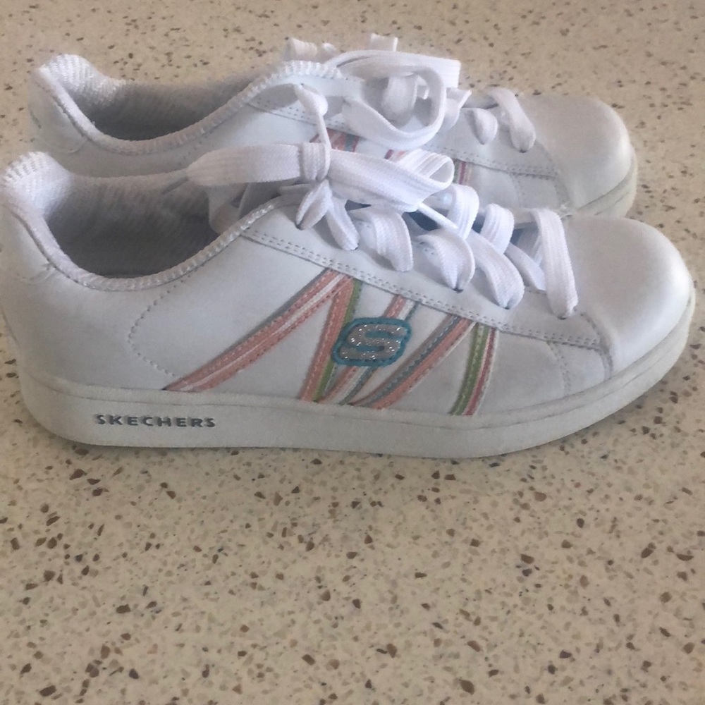 Skechers size 8.5 Women’s shoes